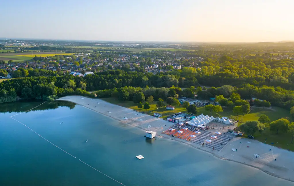 Das Strandbad Otto-Maigler-See in Hürth bei Köln