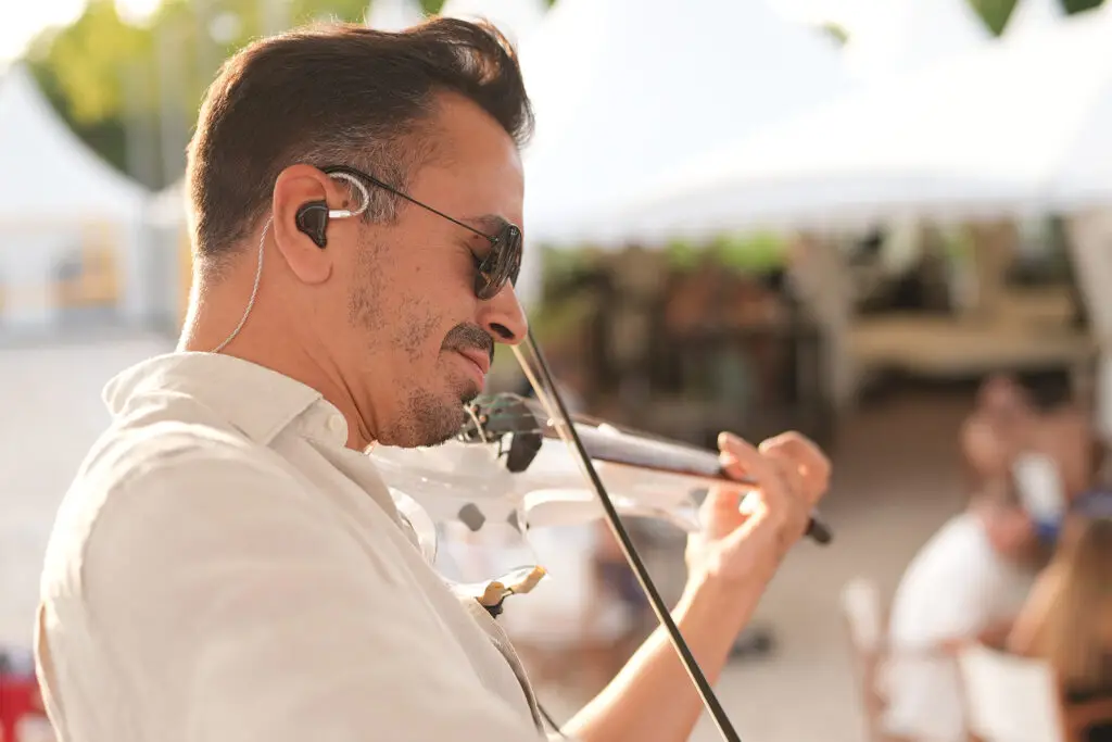 Martin Guha bei einer Veranstaltung im Beachclub